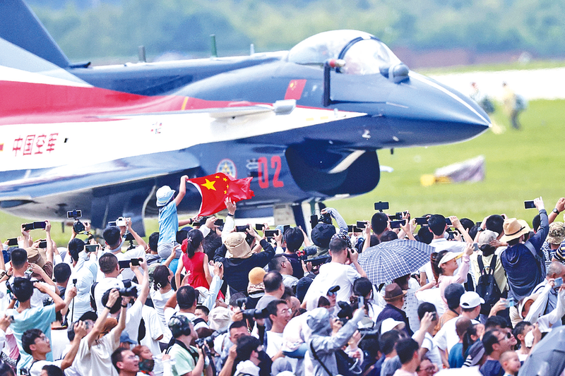 超大鸡巴尻屄视频长春航空展迎来首个公众日